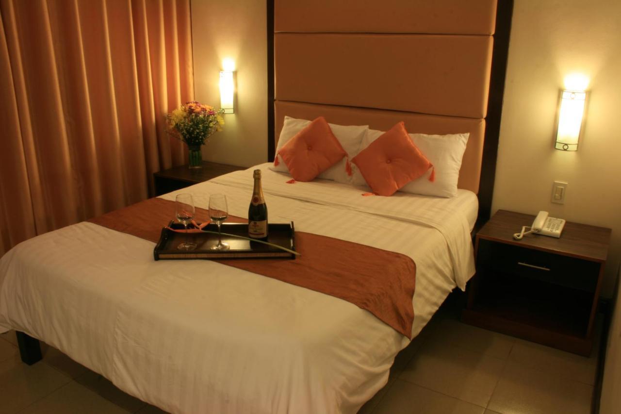 O Hotel Μπακολόντ Εξωτερικό φωτογραφία